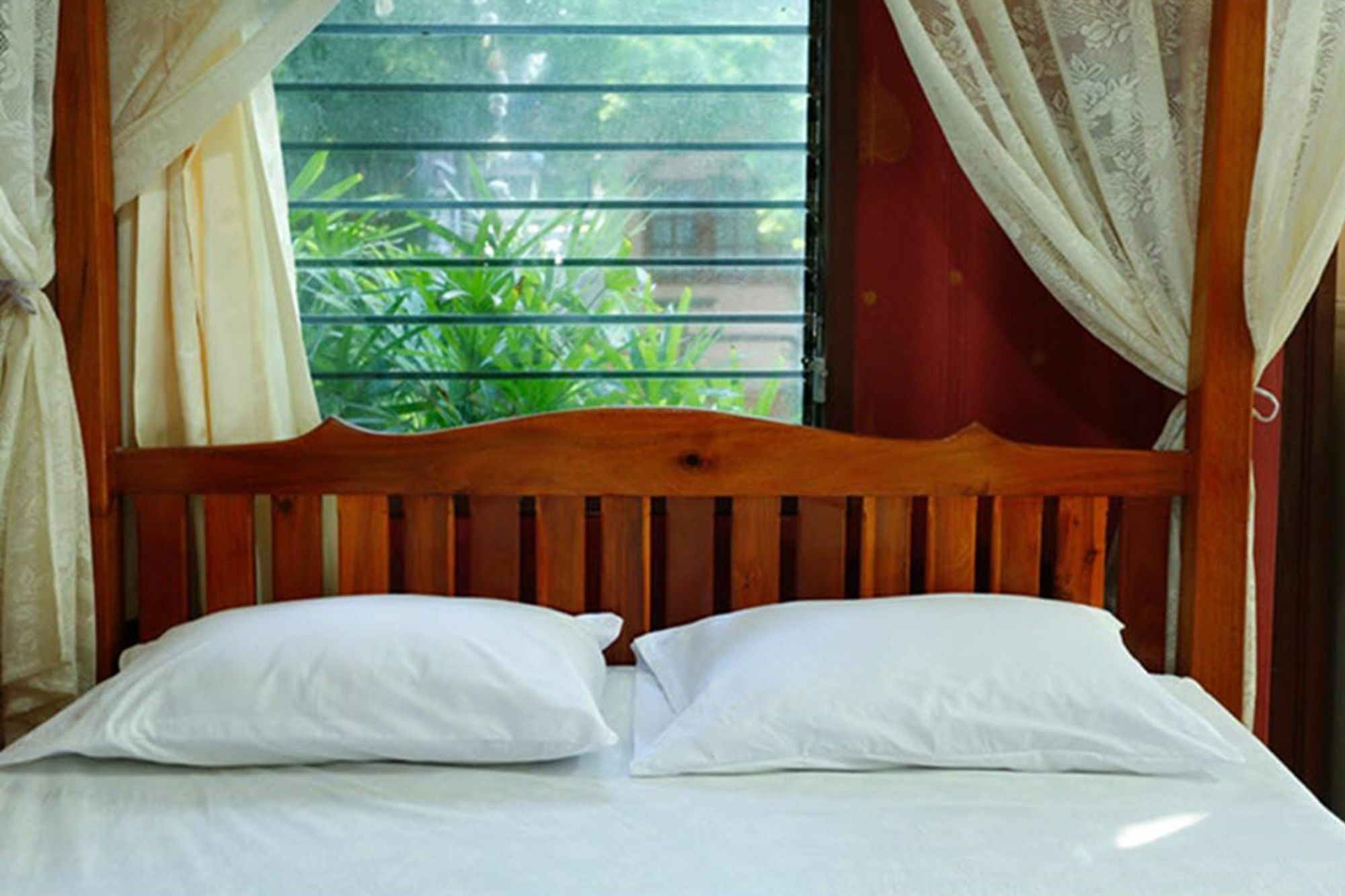 Kasemsuk Resort Bang Saphan Exterior foto
